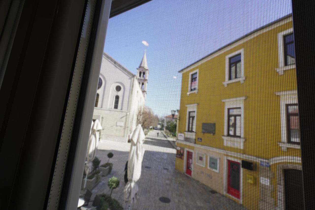 Apartment Ispod Ure Sinj Exteriör bild